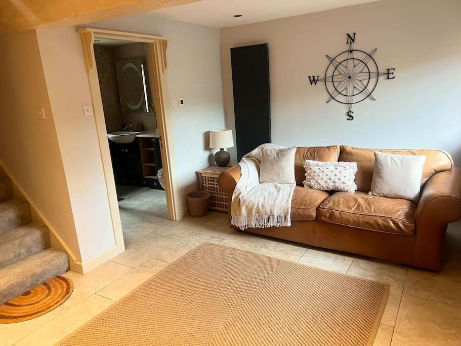 Countryside Converted Barn With Hot Tub Newton Abbot Exterior photo